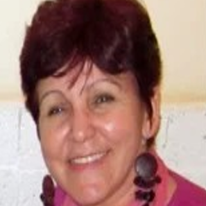 Dra. Ibis Marlene Alvarez Valdivia – España